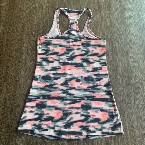 Lululemon Cool Racerback - Picture 4 of 4